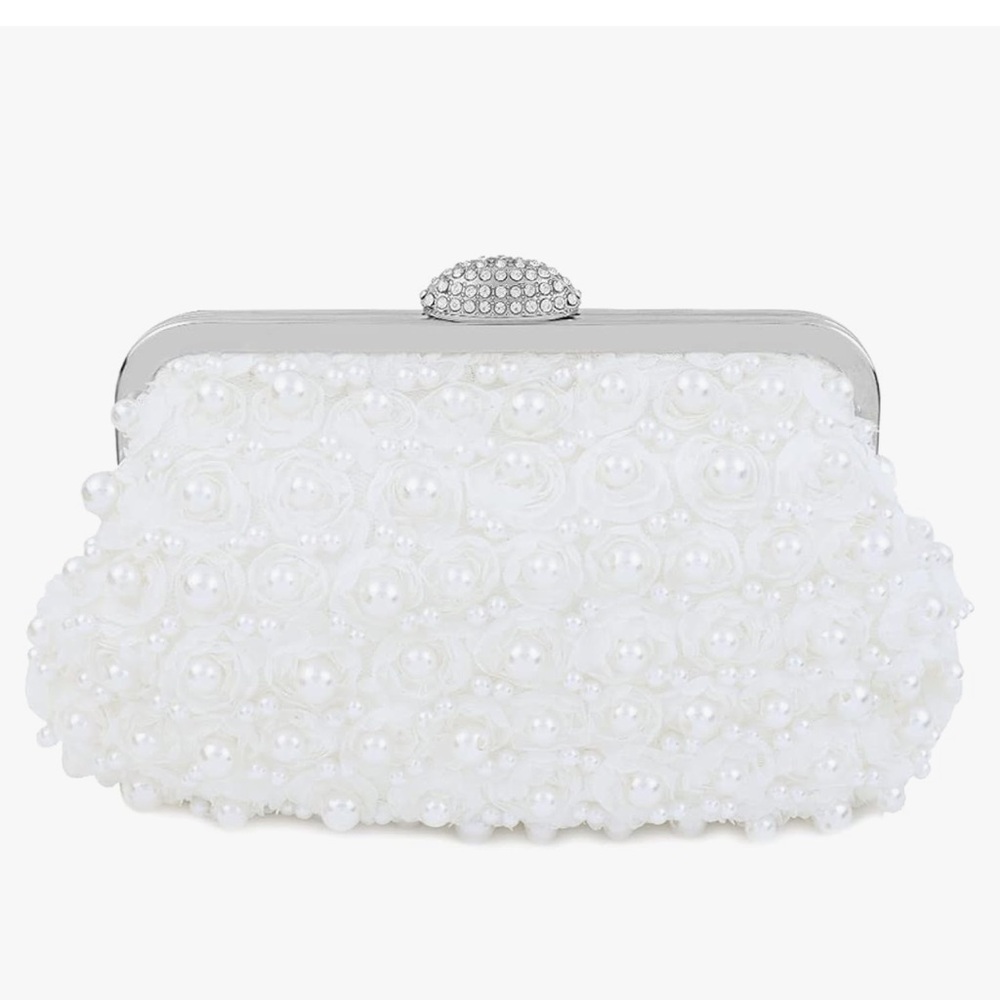 Beaded bridal pearl clutch purse